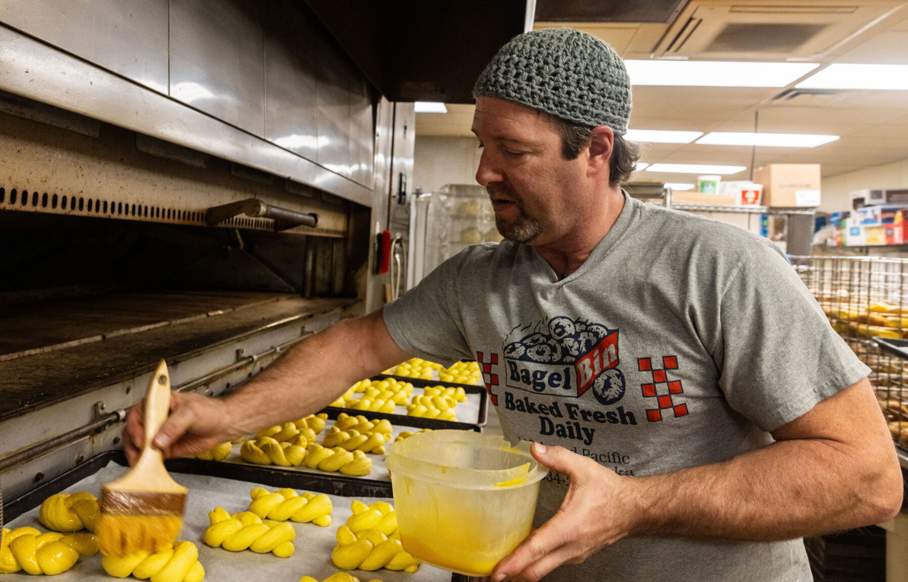 Bagel Bin challah bread adds authenticity to 'Fiddler on the Roof' in Omaha